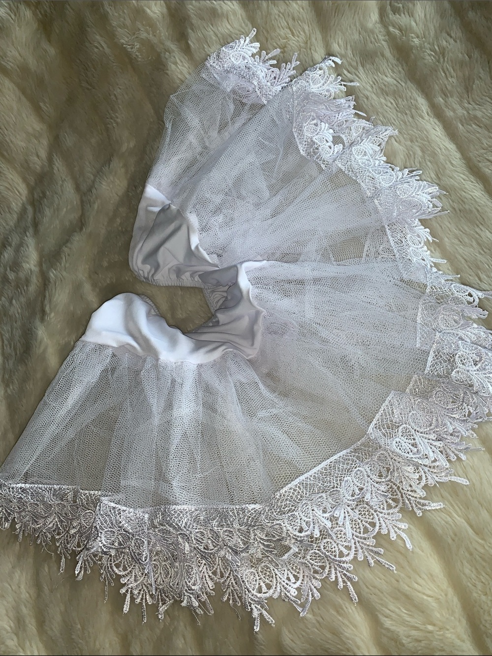 Y2K white frilly Lacey crinoline petticoat mini skirt nos